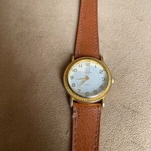Watch with White Face and Gold Coloured Accent with Brown Leather Strap
